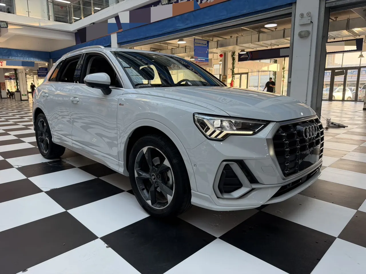 Audi 2022 Q3 1.4TFSI 35TFSI Fashion Dynamic Automatic 3