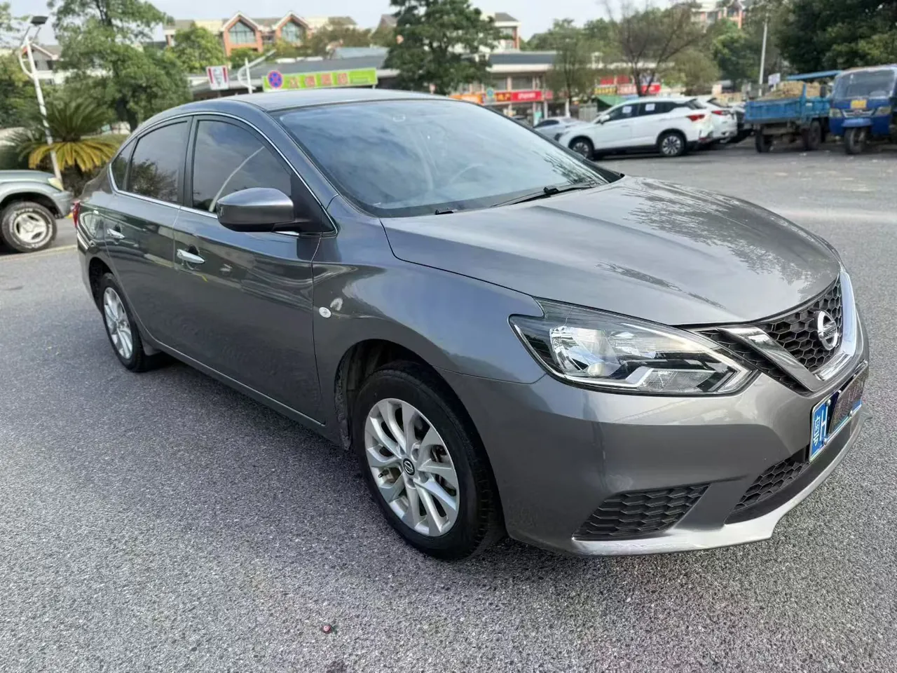 Nissan 2022 Sylphy Classic 1.6 Stepless XL Deluxe Automatic Gear 4