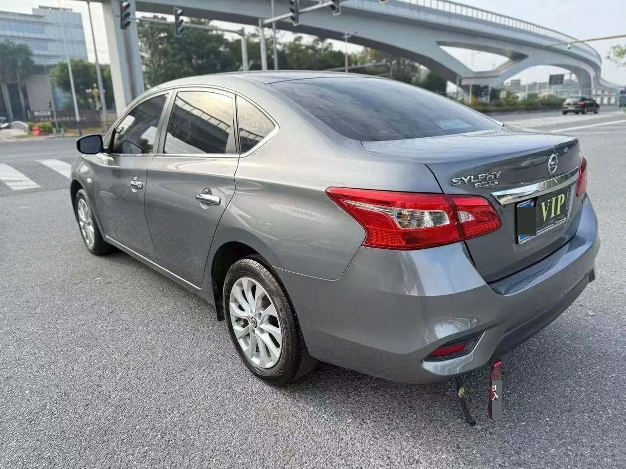 Nissan 2022 Sylphy Classic 1.6 Stepless XL Deluxe Automatic Gear 6