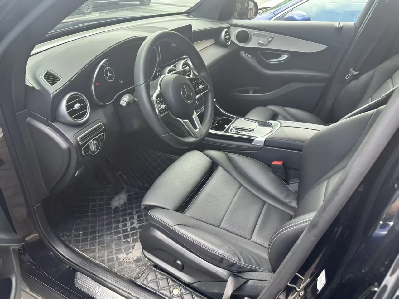Mercedes Benz 2022 GLC 260 L 4MATIC 2.0T Dynamic (Change 2) Automatic Gear 4