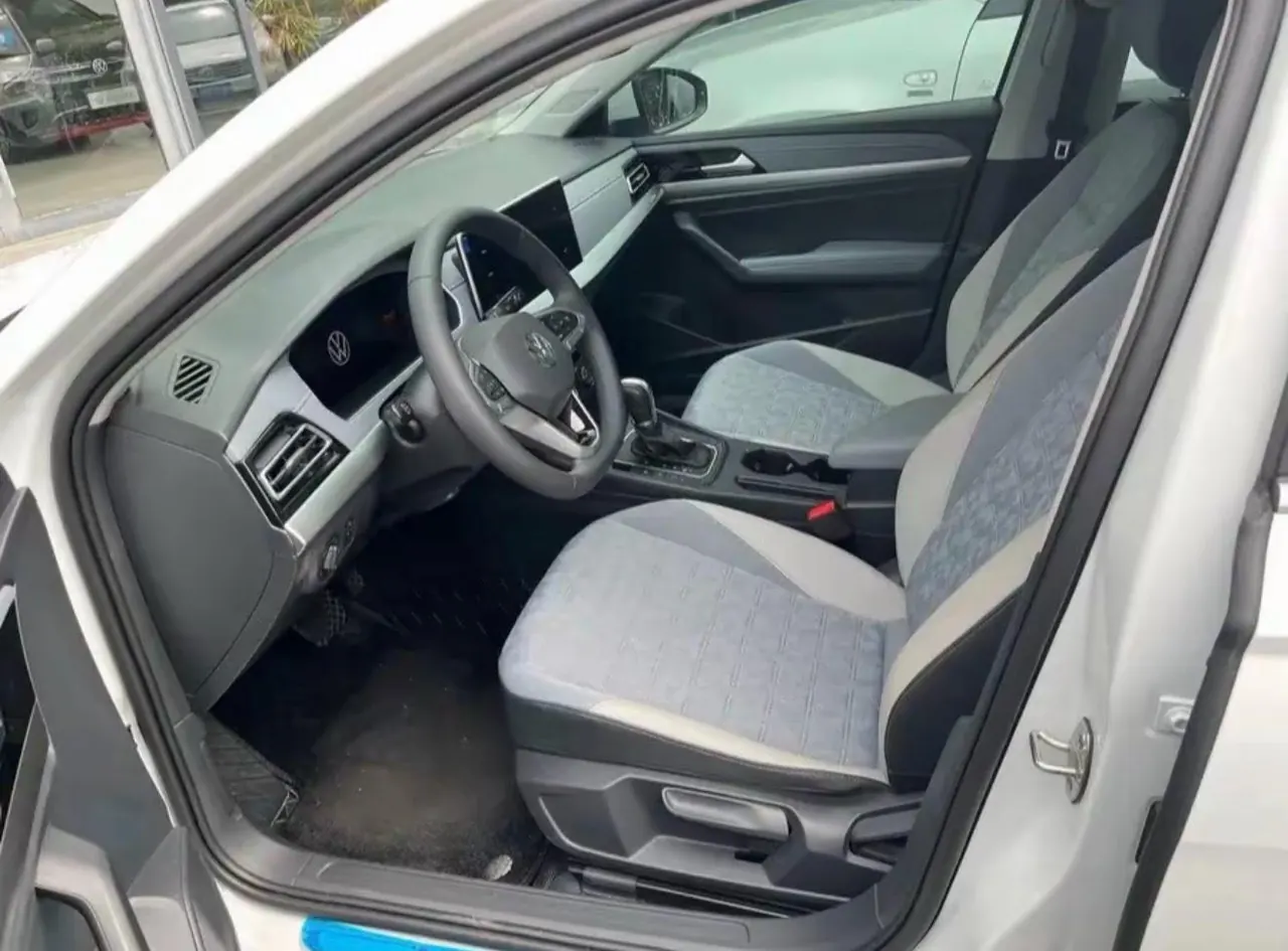 Volkswagen 2024 Lavida 1.5 Full Escape Edition Automatic Gear 2