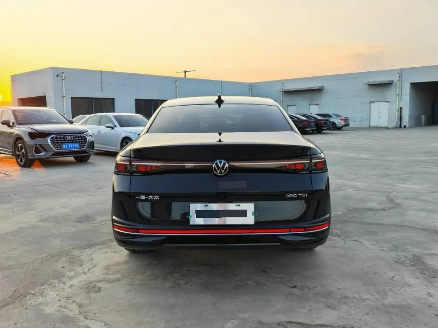 Volkswagen 2024 Magotan 2.0TSI 380TSI Extreme Edition Automatic 8