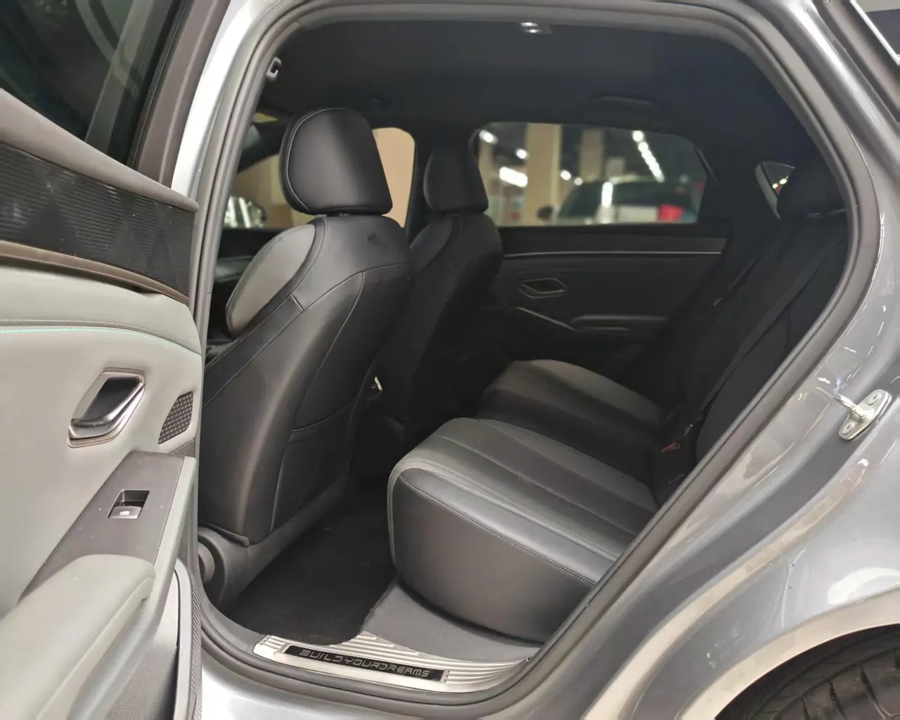 BYD 2024 Qin L DM-i 1.5 stepless 80KM leading automatic gear 8
