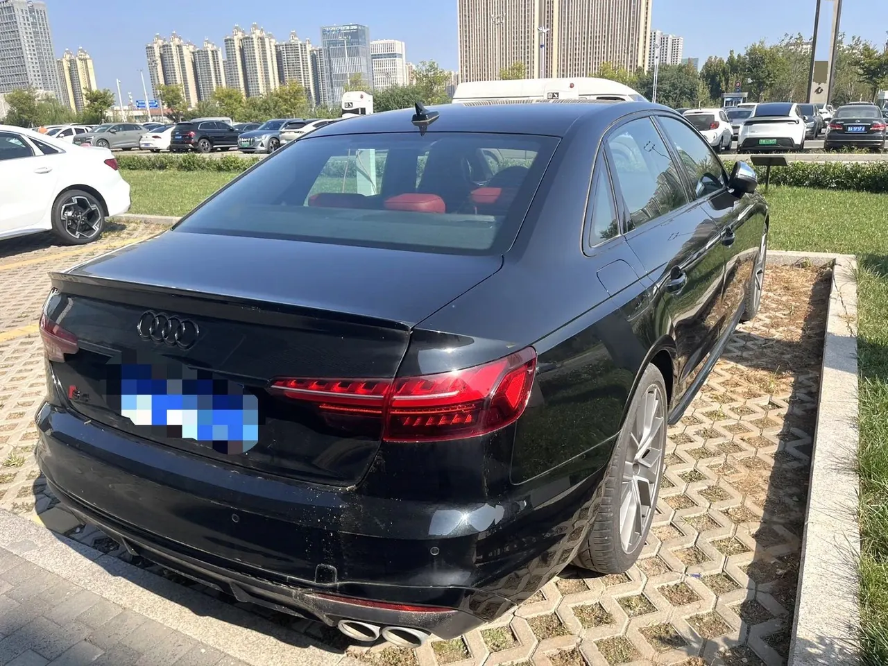 Audi S4 (Imported) 2024 S4 Limousine 3.0TFSI Automatic Gear 2