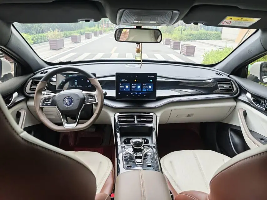 BYD 2024 Qin PLUS DM-i 1.5 stepless glory version 55KM leading automatic gear 6