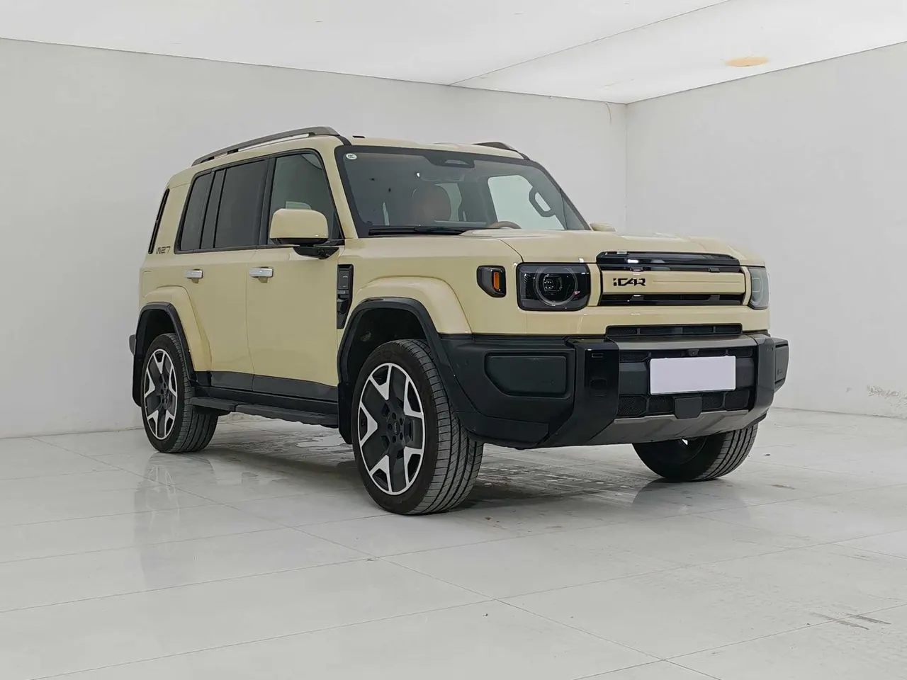 ICAR 2026 iCAR V 27 200KM 4WD Falcon 500 Automatic 3