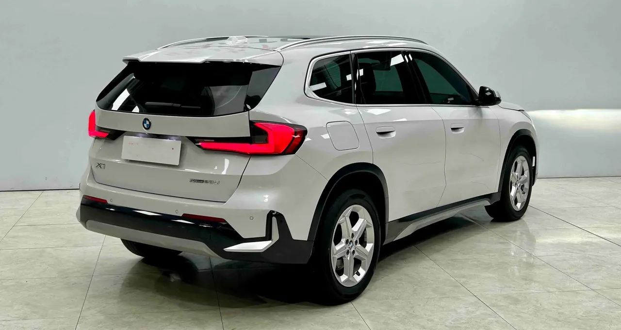 BMW 2024 X1 sDrive20Li 1.5T X design set automatic gear 9