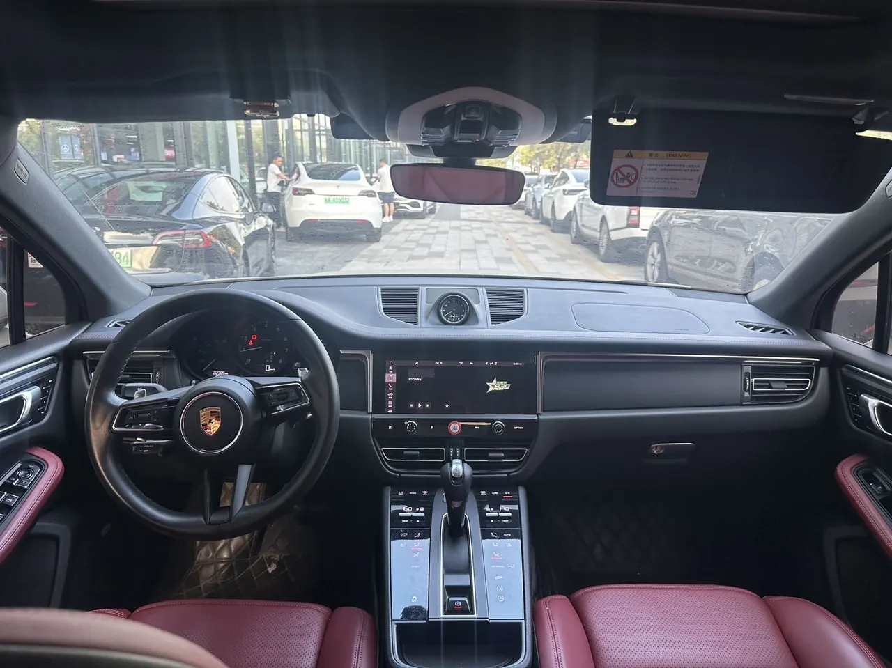 Porsche Macan (Imported) 2022 Macan 2.0T Automatic Gear 7