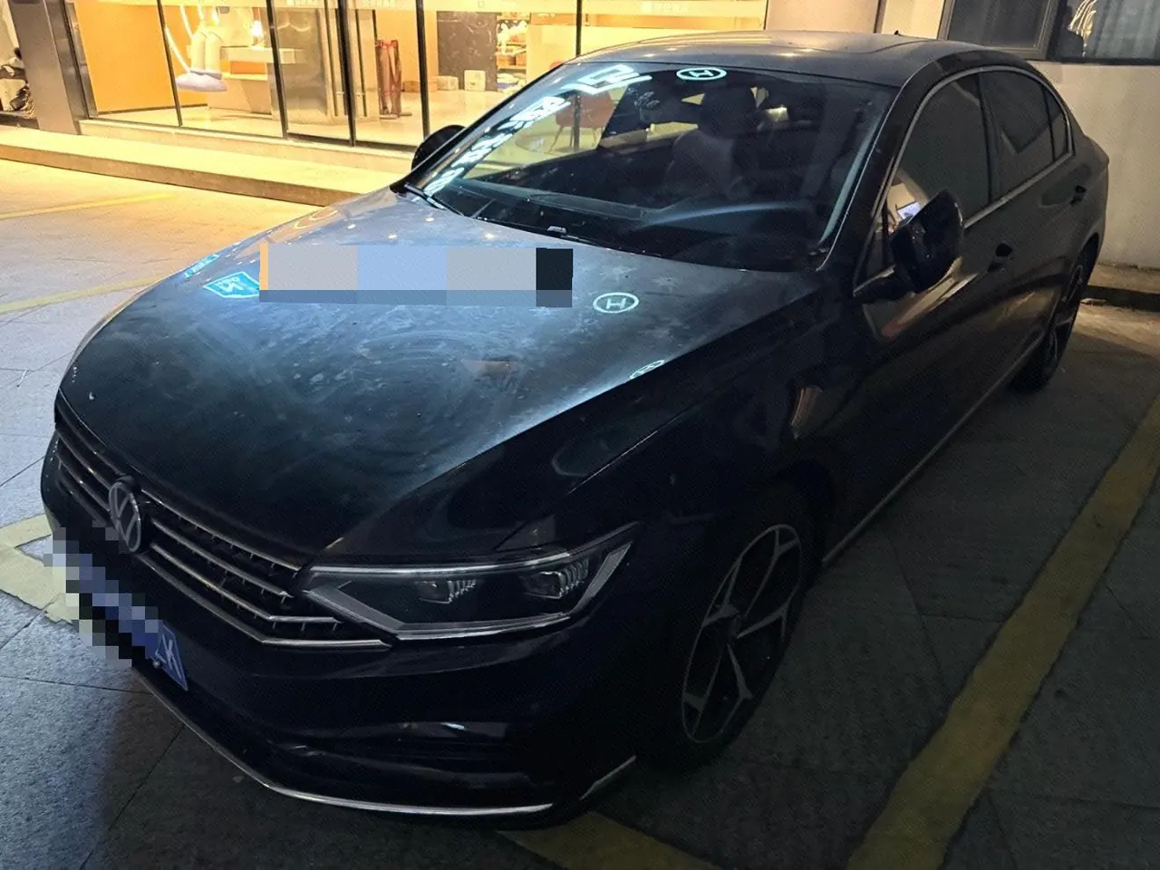 打开图片灯箱:Volkswagen 2026 Magotan 2.0TSI 380TSI 30 million selected luxury automatic gear