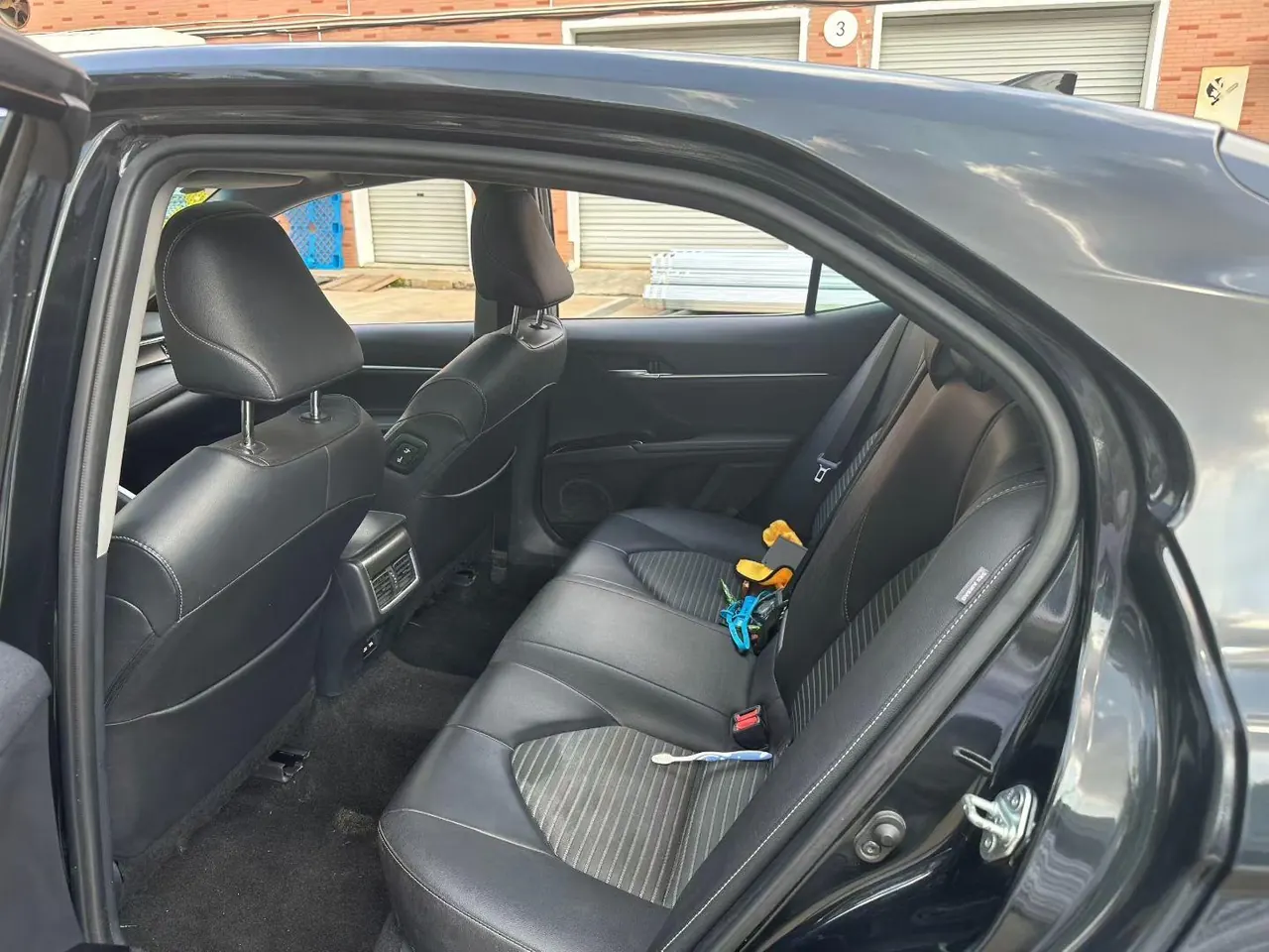 Toyota 2022 Camry 2.0S Stepless Knight Edition Automatic Gear 4