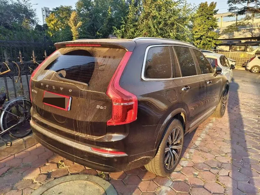 Volvo XC90 (Imported) 2023 XC90 48V 2.0T B6 Zhiyi Deluxe Edition 7-seat Automatic Gear 13