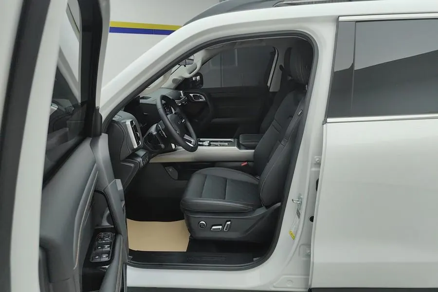 Haval 2024 big dog 2.0T Chinese garden dog version automatic gear 2