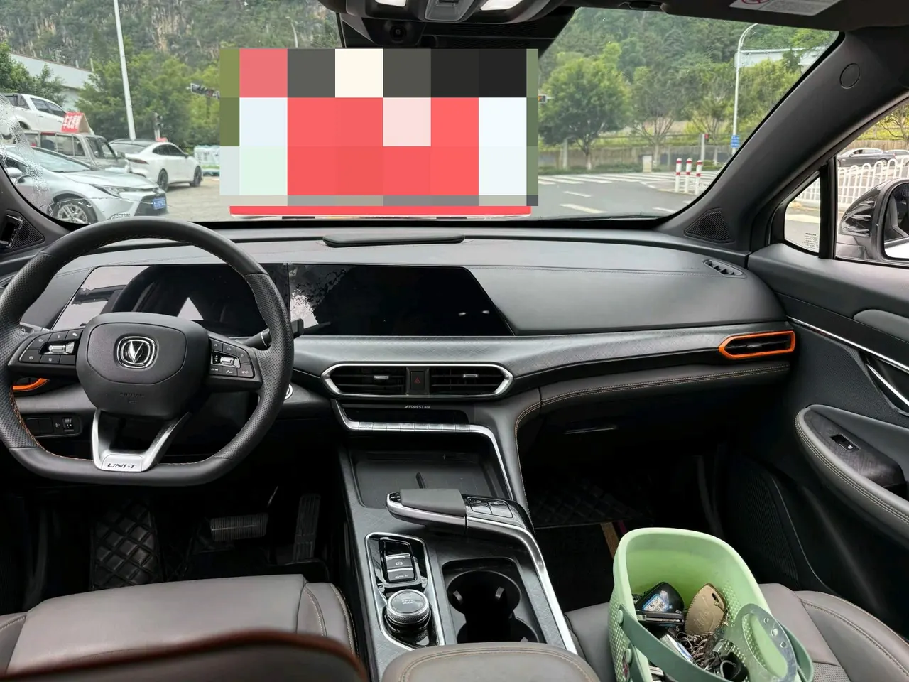 ChangAn 2022 UNI-T 1.5T honorable automatic gear 4