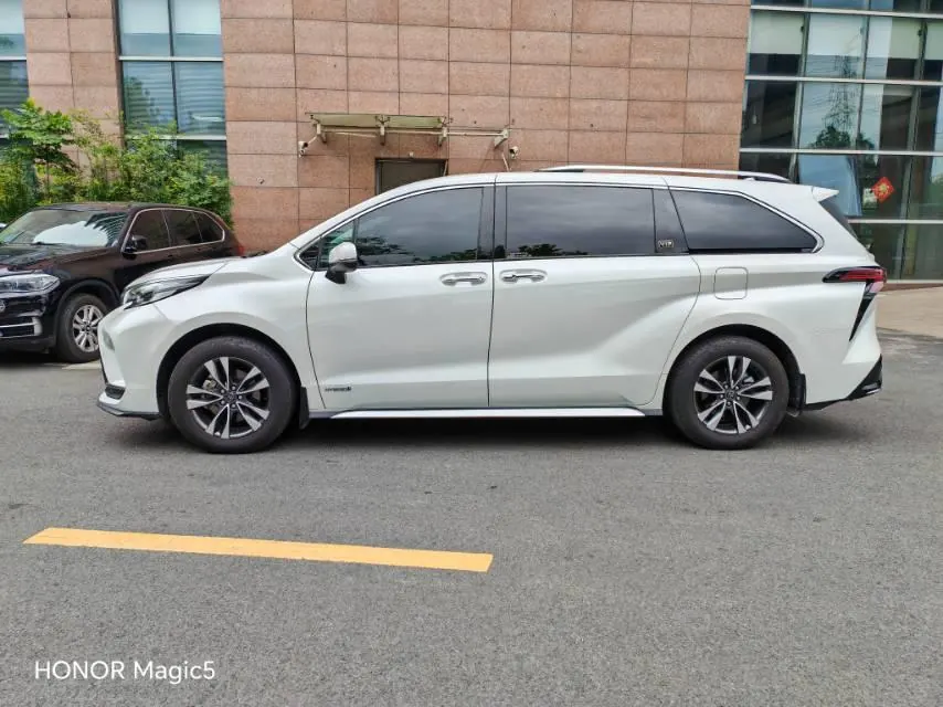 Toyota 2024 Grevia HYBRID 2.5 Stepless Deluxe Edition Automatic Transmission 5