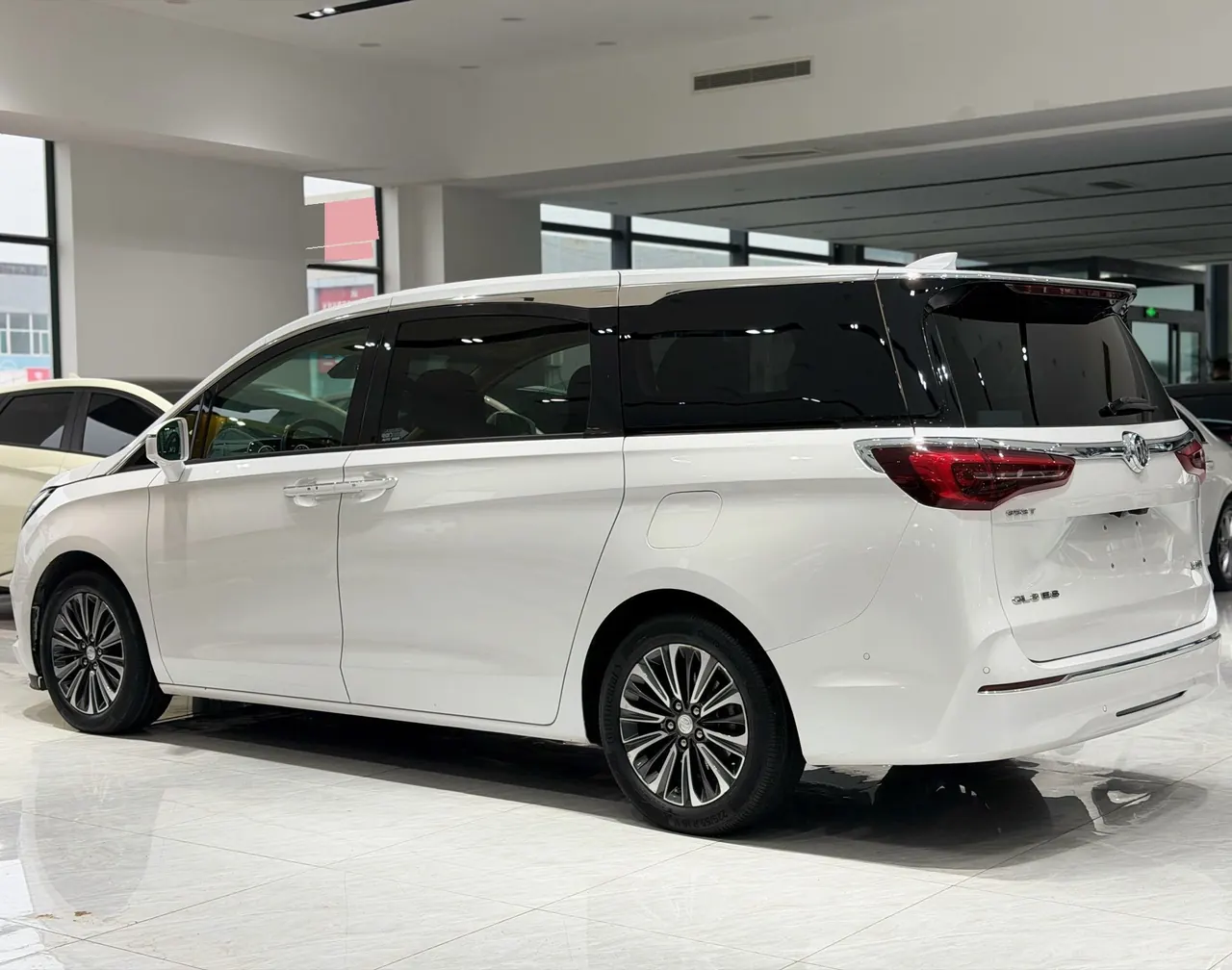 Buick 2021 GL8 ES Lu Zun 2.0T 653T Luxury Automatic Gear 11
