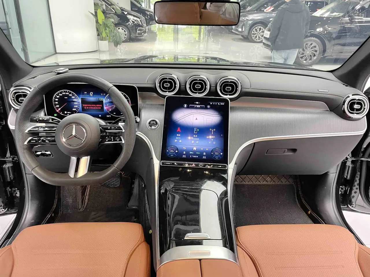 Mercedes Benz 2024 GLC 260 L 4MATIC 48V 2.0T Luxury 5-seat Automatic Gear 3
