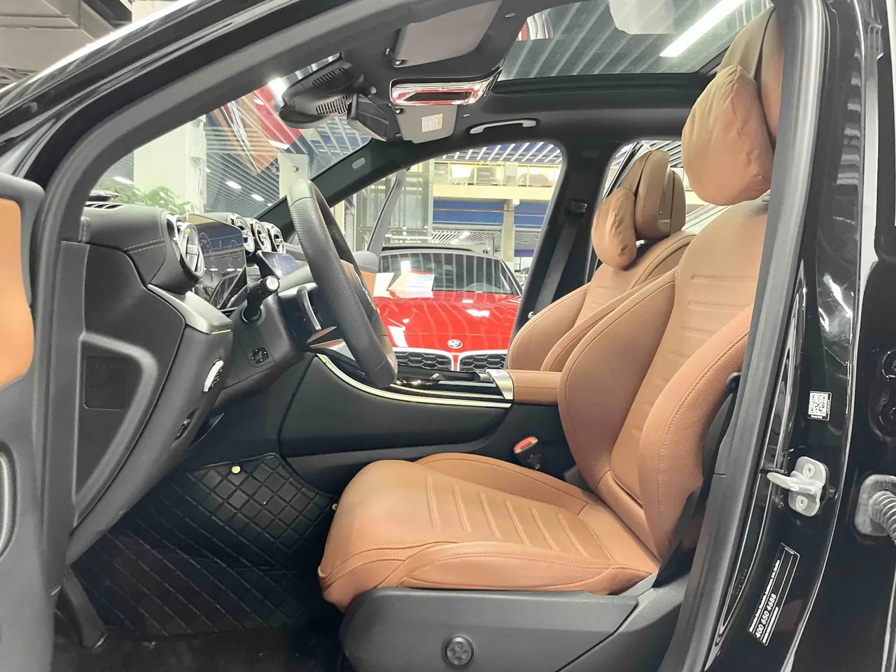 Mercedes Benz 2024 GLC 260 L 4MATIC 48V 2.0T Luxury 5-seat Automatic Gear 5
