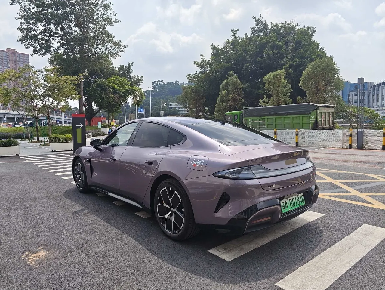 MI 2024 SU 7 800km 4-wheel drive ultra-long endurance high-end smart driving Max version automatic gear 3