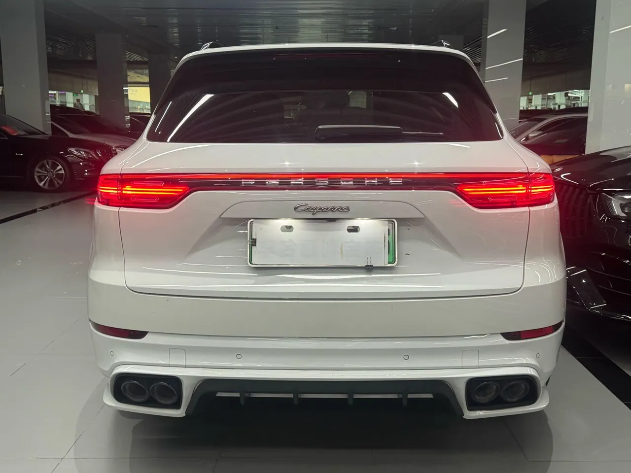 Porsche Cayenne New Energy (Imported) 2021 Cayenne Oil and Electric Hybrid 2.0T Automatic Gear 8