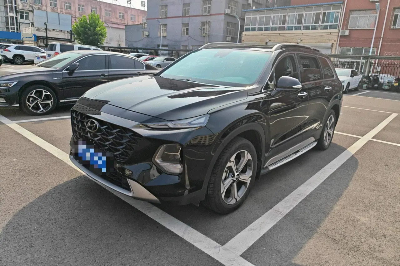 Открыть галерею: Hyundai 2023 Shengda Traveler 2.0TGDi 380TGDi LUX Four-wheel Drive Premium Edition (HTRAC) Automatic Gear