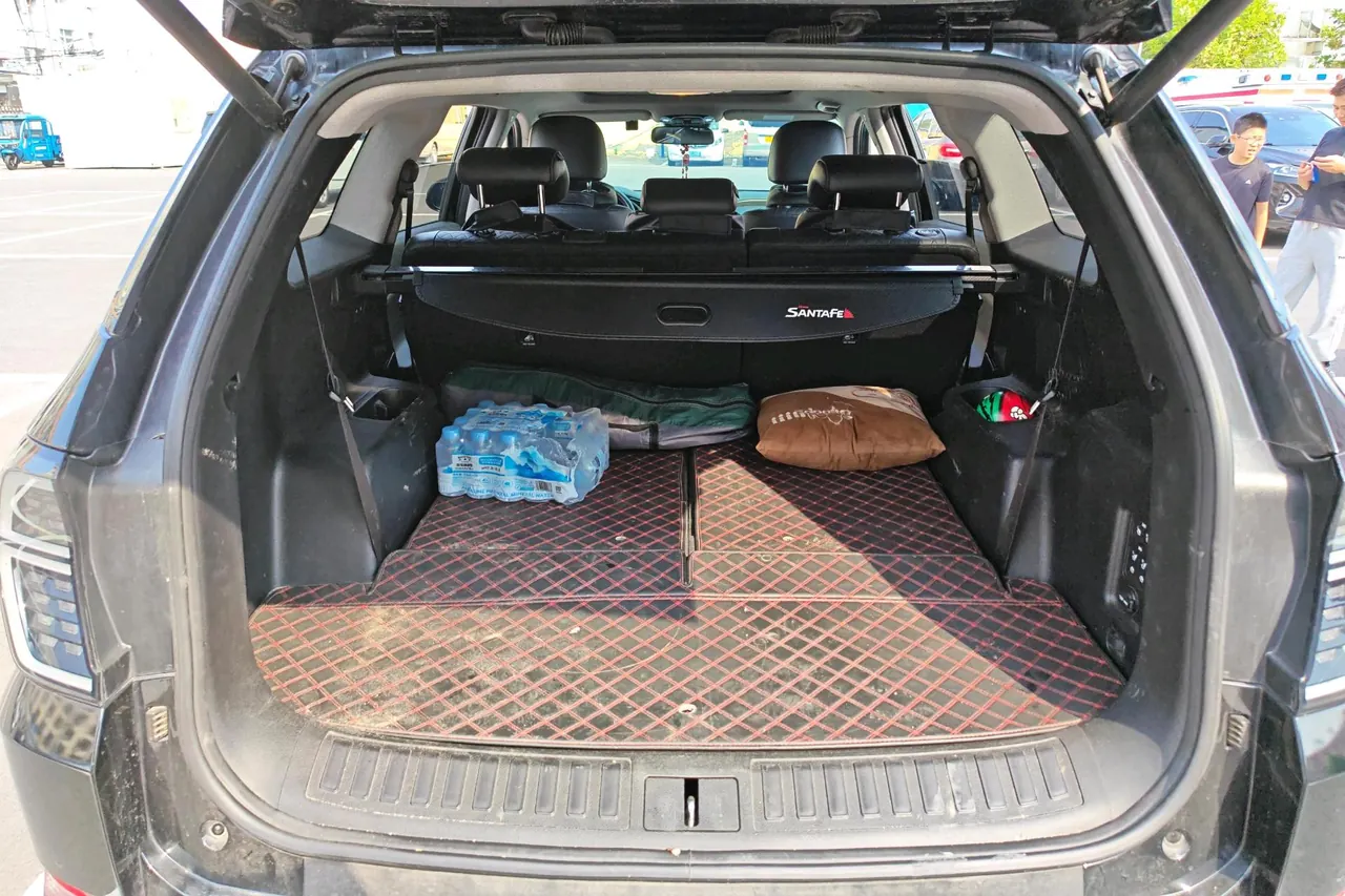 Hyundai 2023 Shengda Traveler 2.0TGDi 380TGDi LUX Four-wheel Drive Premium Edition (HTRAC) Automatic Gear 5
