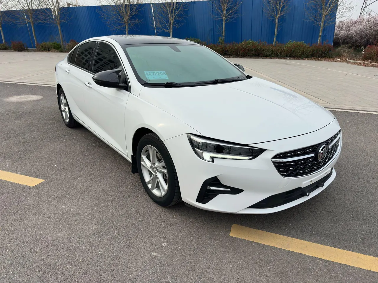Buick 2020 Regal 1.5T 552T Elite Automatic Gear 3