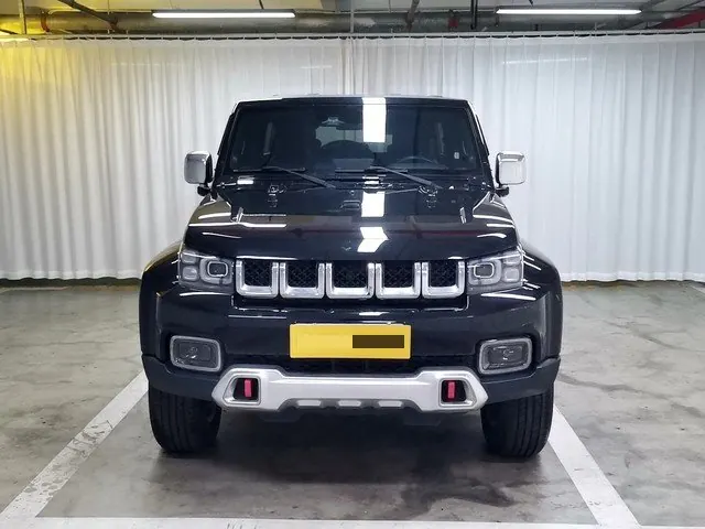 Beijing 2020 BJ40 2.0T 4-wheel drive city hunter version chivalrous automatic gear 7