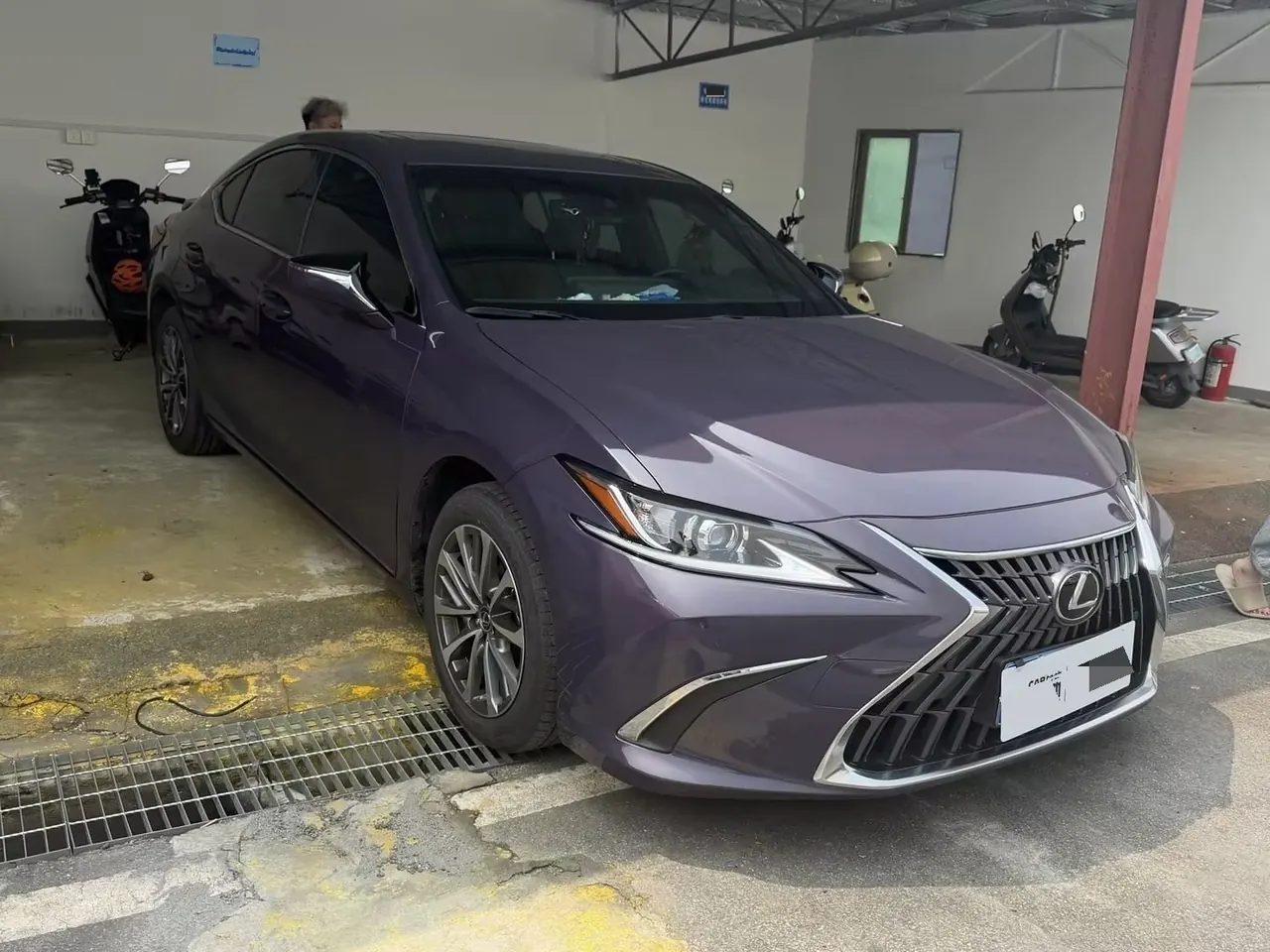 Lexus ES (Imported) 2024 ES200 2.0 Stepless Edition Automatic Gear 2