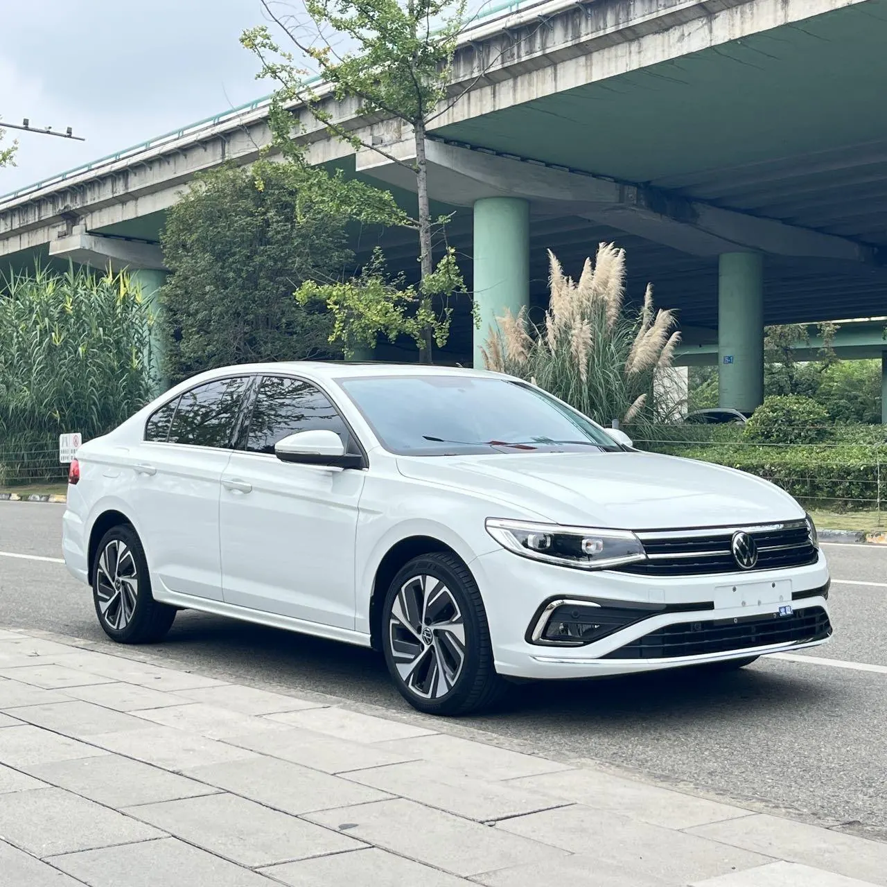 Volkswagen 2023 Bora 1.2TSI 200TSI Yuexing PRO Edition Automatic Gear 2