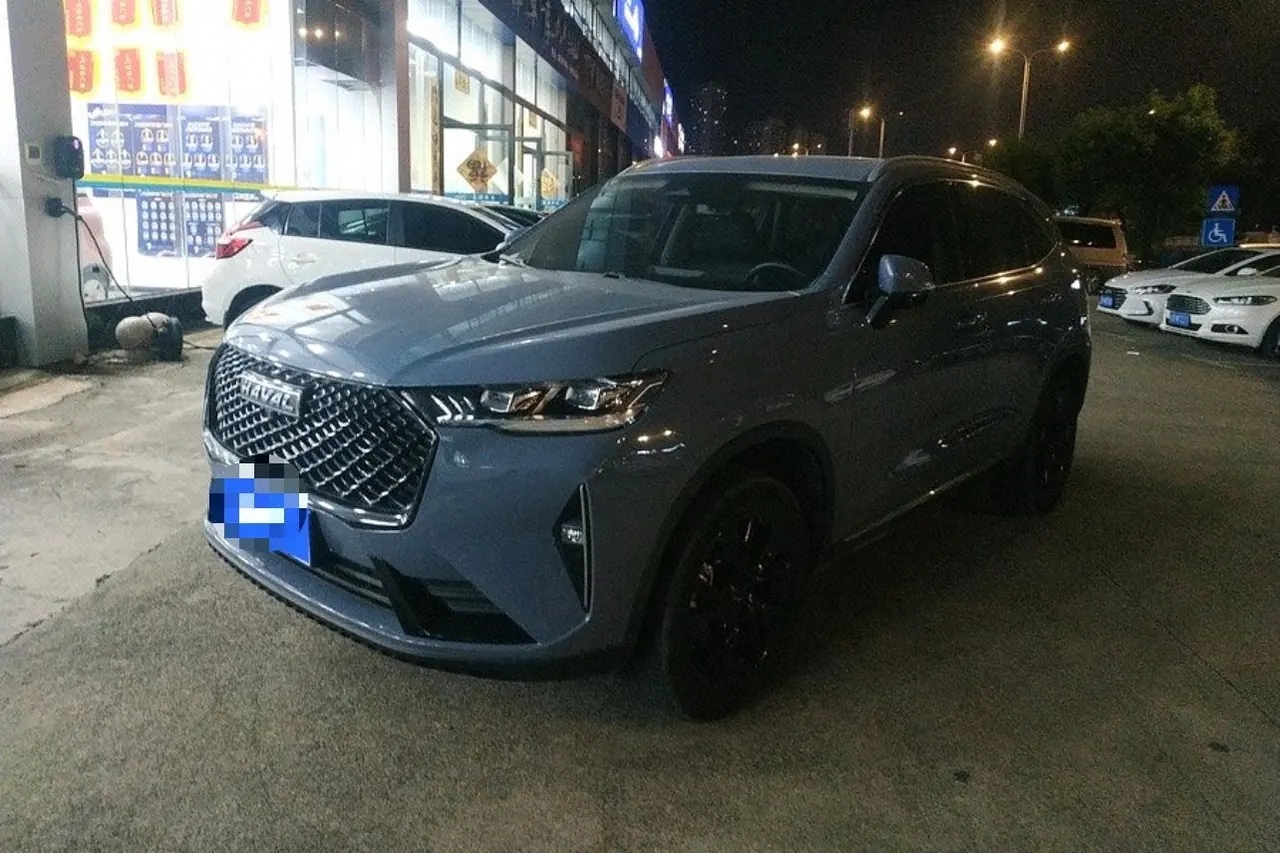 Open image lightbox: Haval 2021 H6 2.0GDIT four-wheel drive Max automatic gear