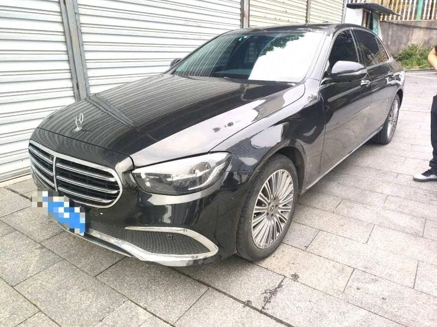 Open image lightbox: Mercedes Benz E-Class 2021 E 300 L 2.0T Fashion Automatic Gear