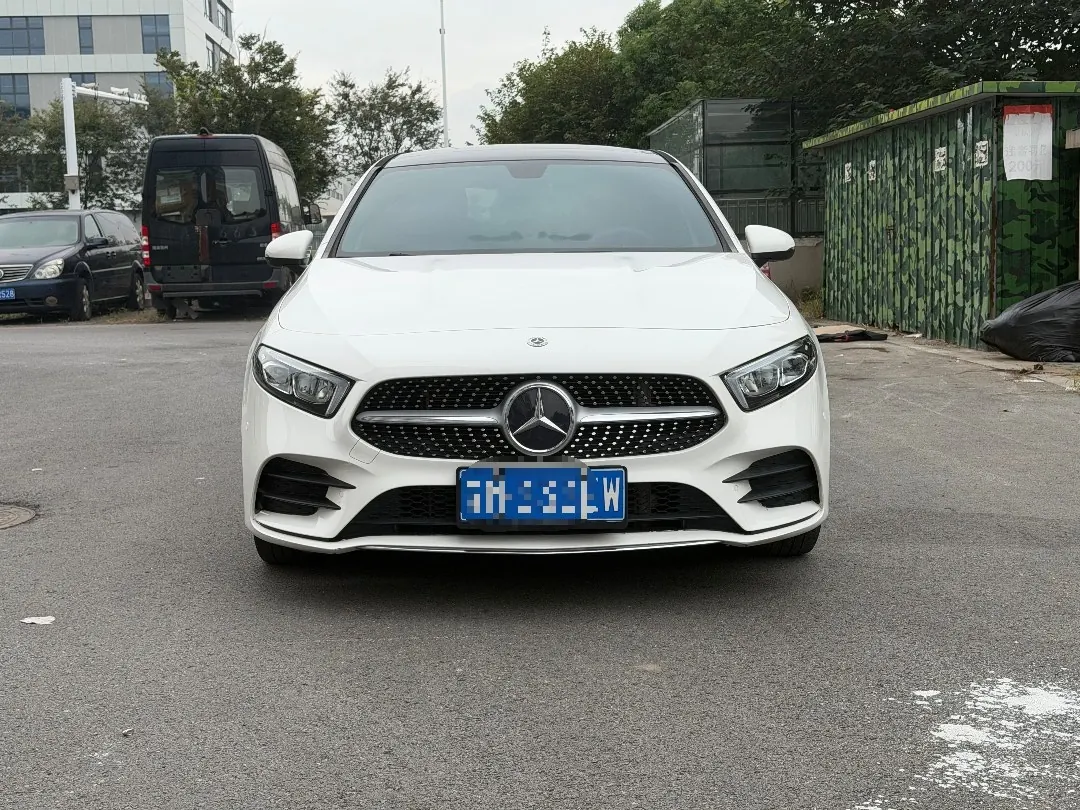 Mercedes Benz Class A 2021 A 200 L 1.3T Fashion Automatic Gear 2