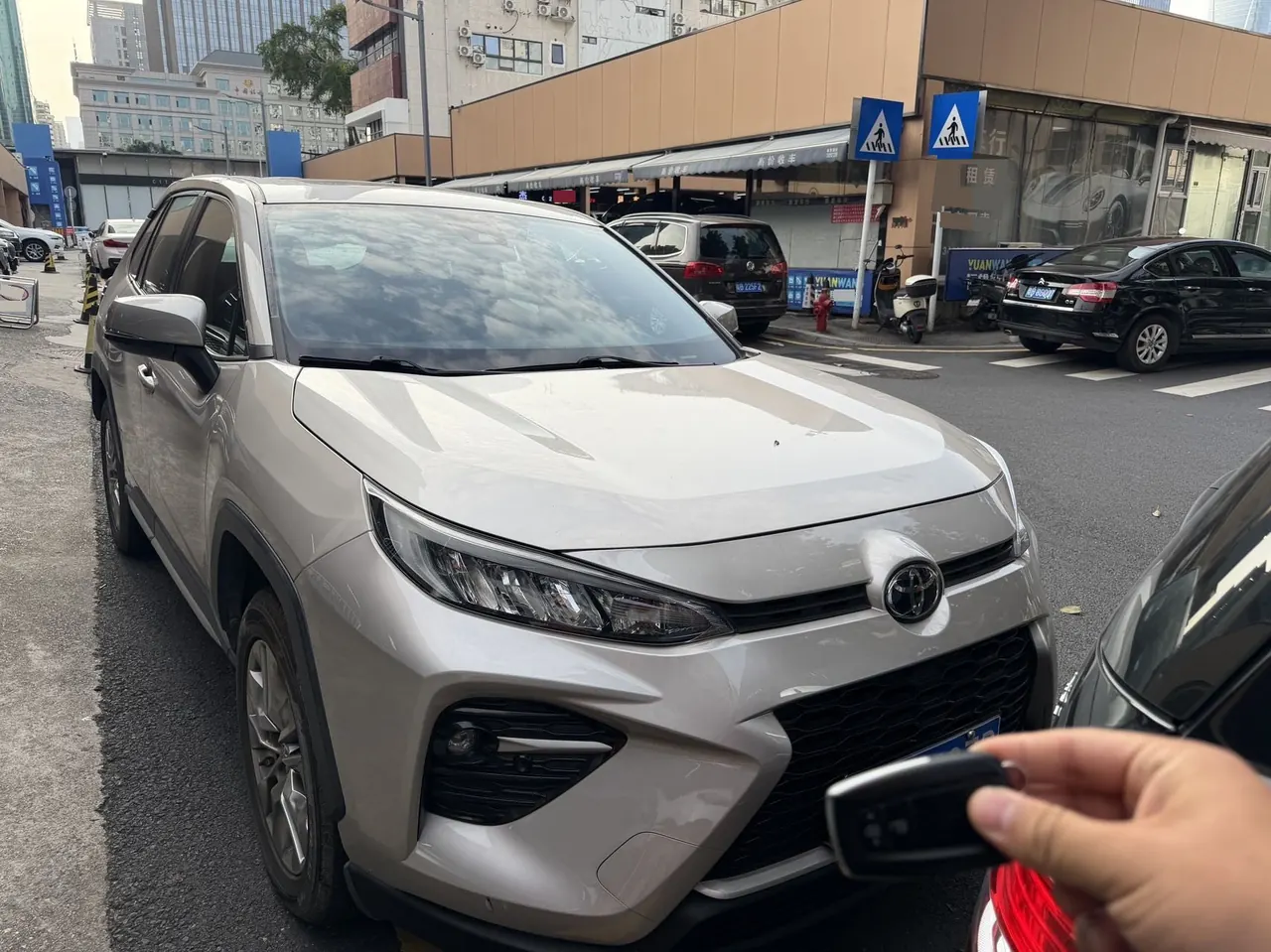 Toyota 2020 Willanda 2.0 Stepless Two-Drive Deluxe Automatic Gear 2