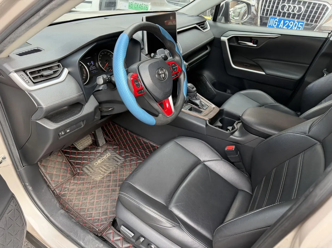 Toyota 2020 Willanda 2.0 Stepless Two-Drive Deluxe Automatic Gear 3