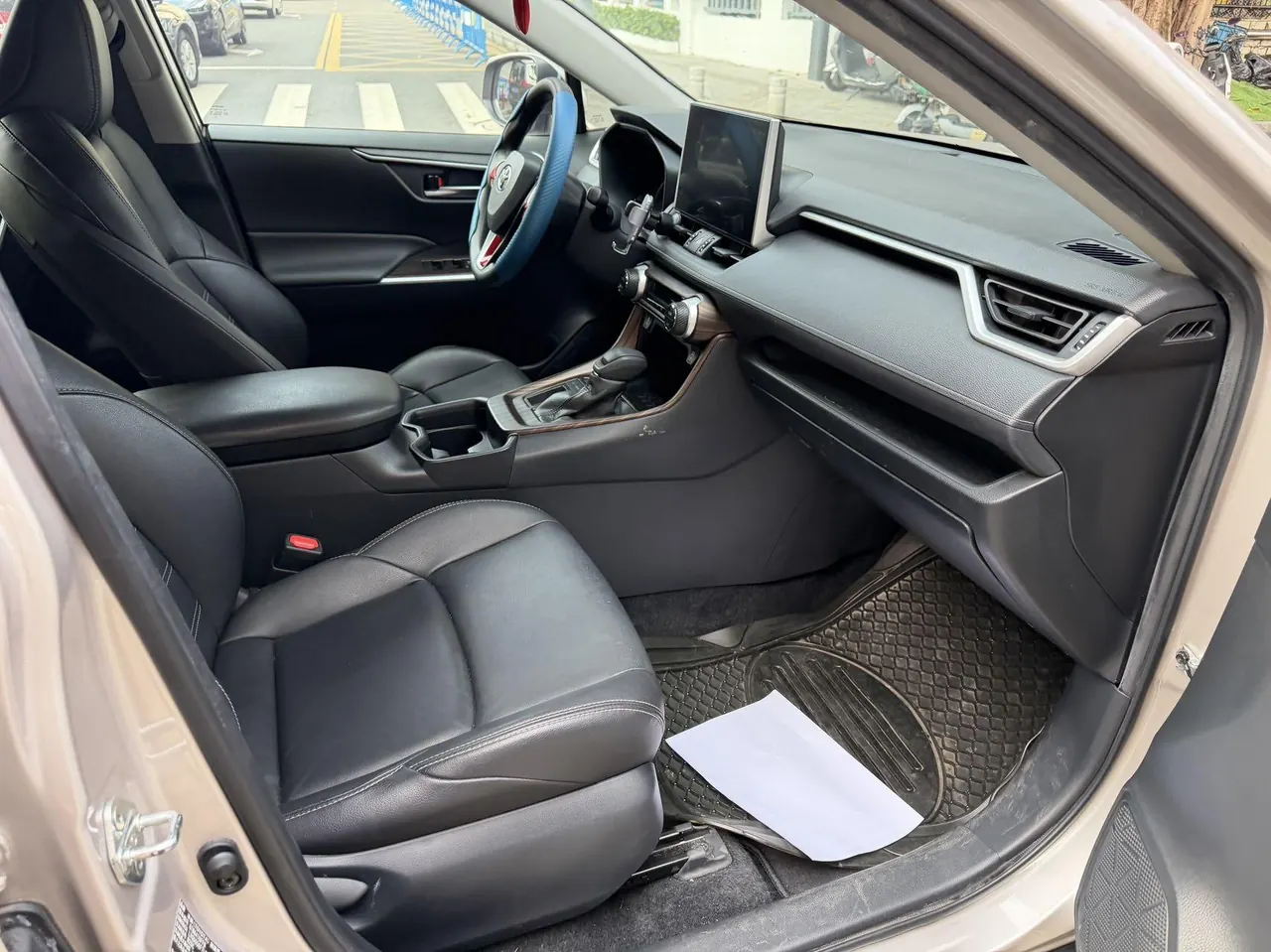 Toyota 2020 Willanda 2.0 Stepless Two-Drive Deluxe Automatic Gear 6