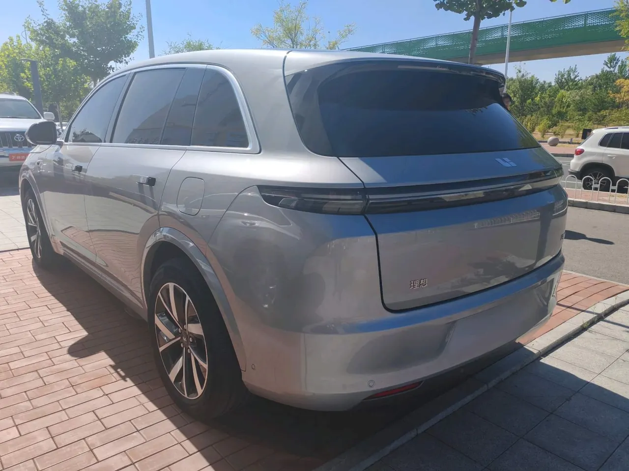 Li 2023 L7 Air automatic gear 4