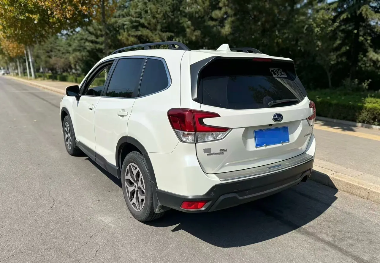 Subaru Forester (Imported) 2021 Forester 2.0i Stepless Deluxe Edition EyeSight Automatic 3