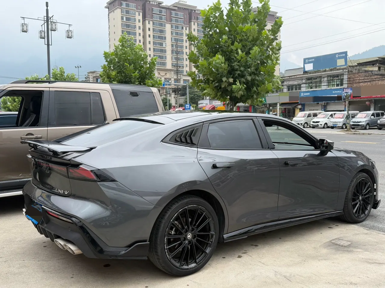 ChangAn 2023 UNI-V 1.5T Sports Edition Automatic 10