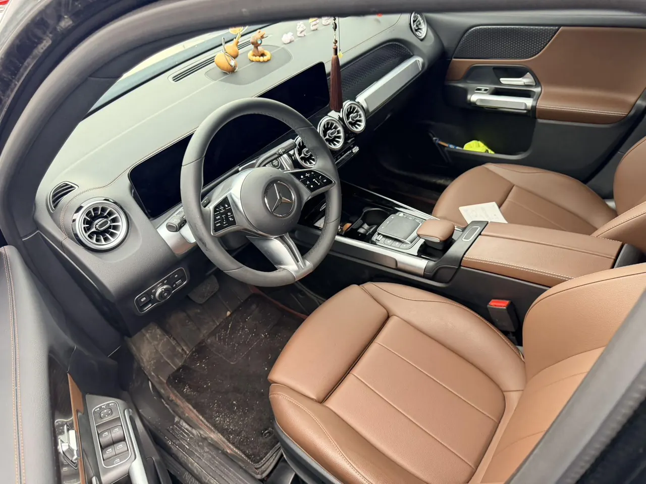 Mercedes Benz 2023 GLB 220 2.0T Fashion Automatic 4