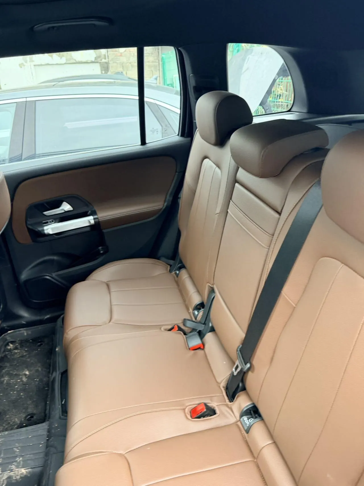 Mercedes Benz 2023 GLB 220 2.0T Fashion Automatic 6
