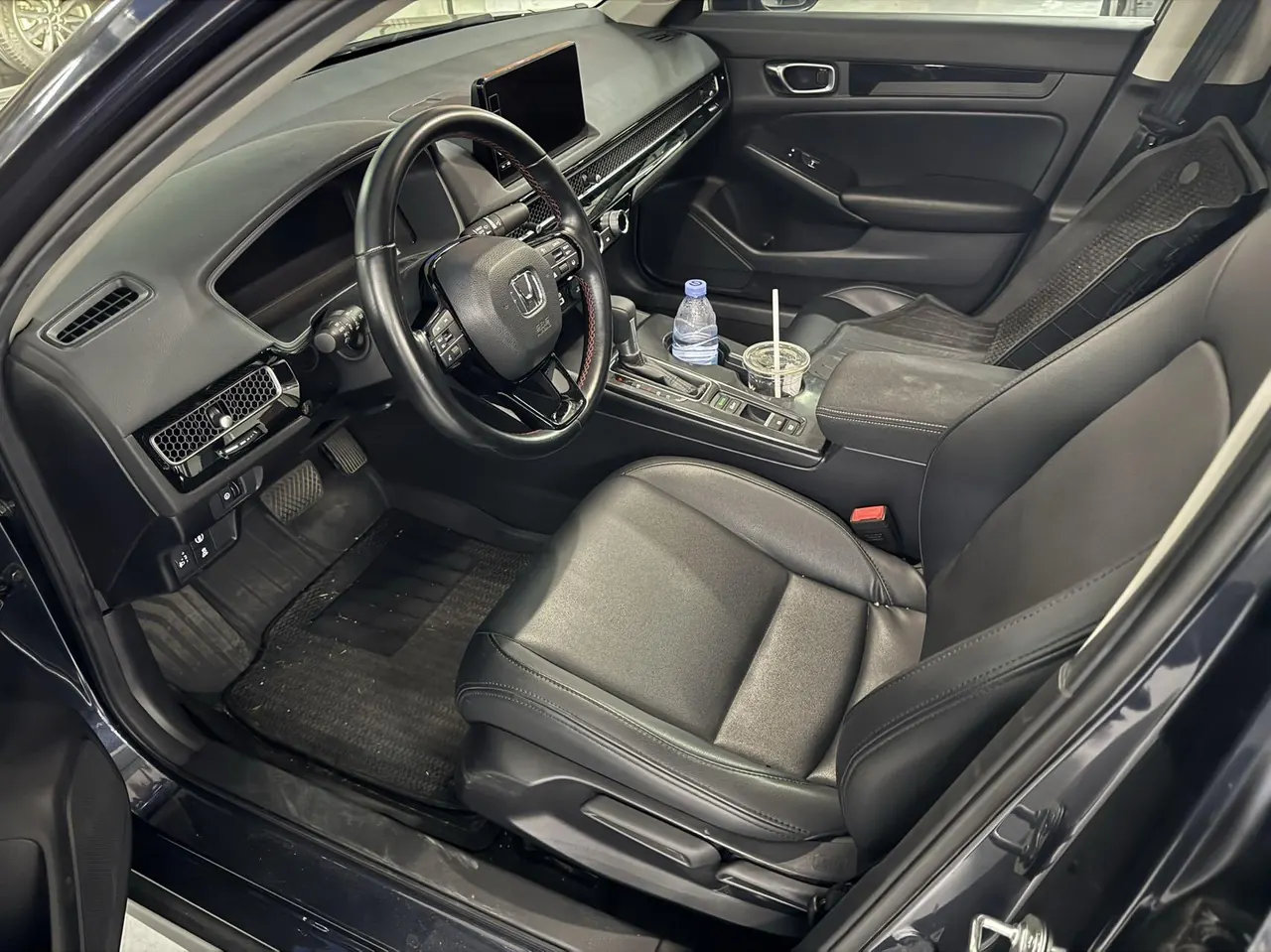 Honda 2022 Civic 1.5T Stepless 240TURBO Dynamic Automatic Gear 2