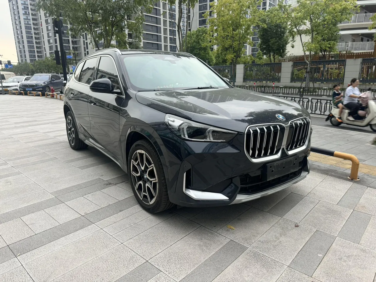 BMW 2025 X1 sDrive25Li 2.0T M sports suit automatic gear 2