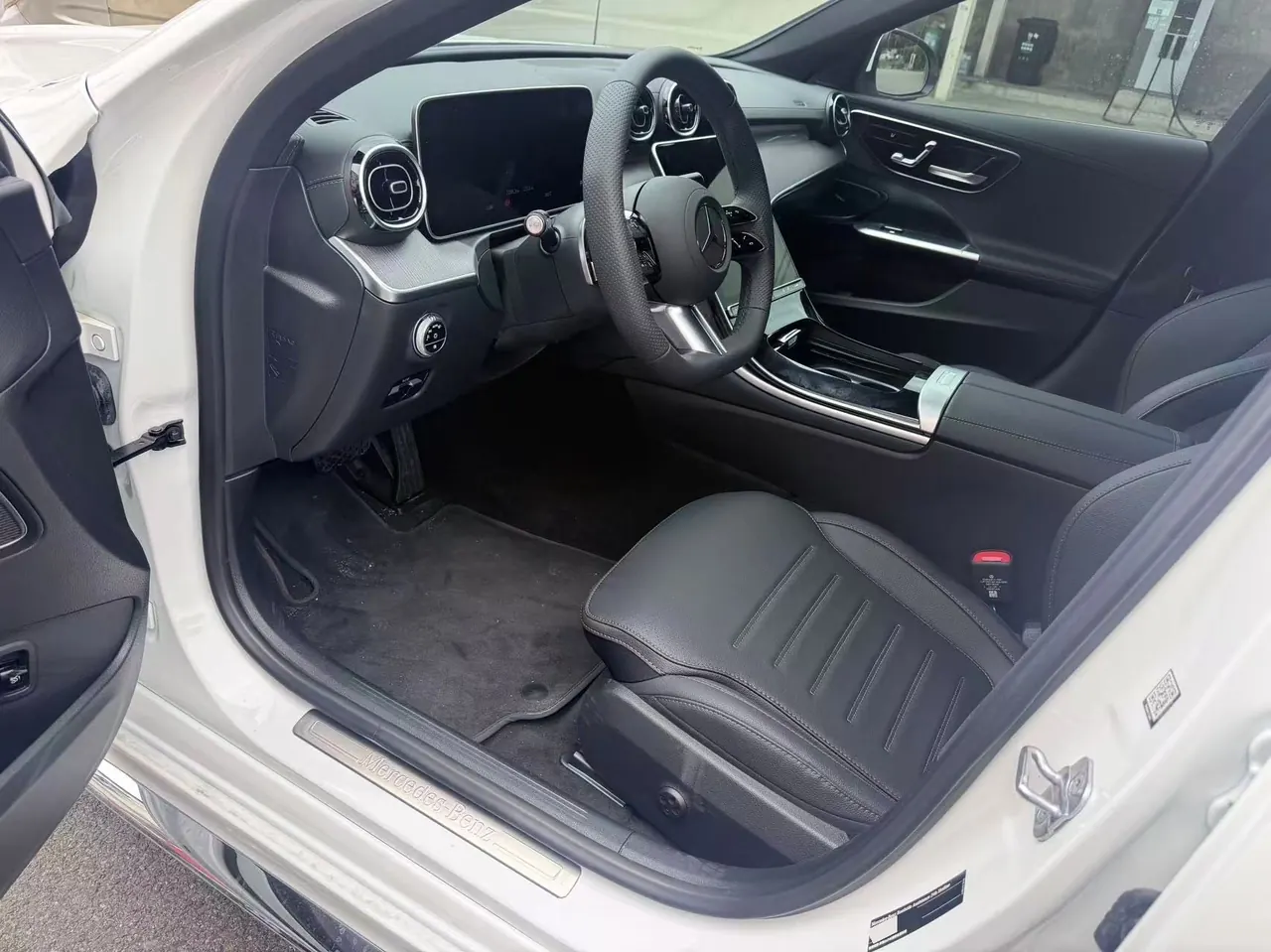 Mercedes Benz Class C 2026 C 200 L 48V 2.0T Sports Edition Automatic Gear 4