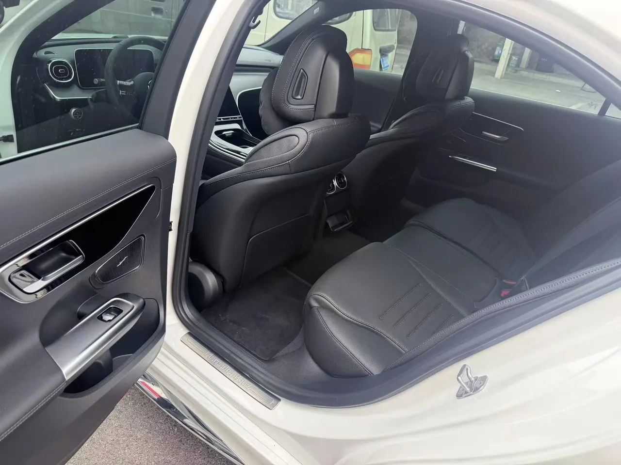 Mercedes Benz Class C 2026 C 200 L 48V 2.0T Sports Edition Automatic Gear 6