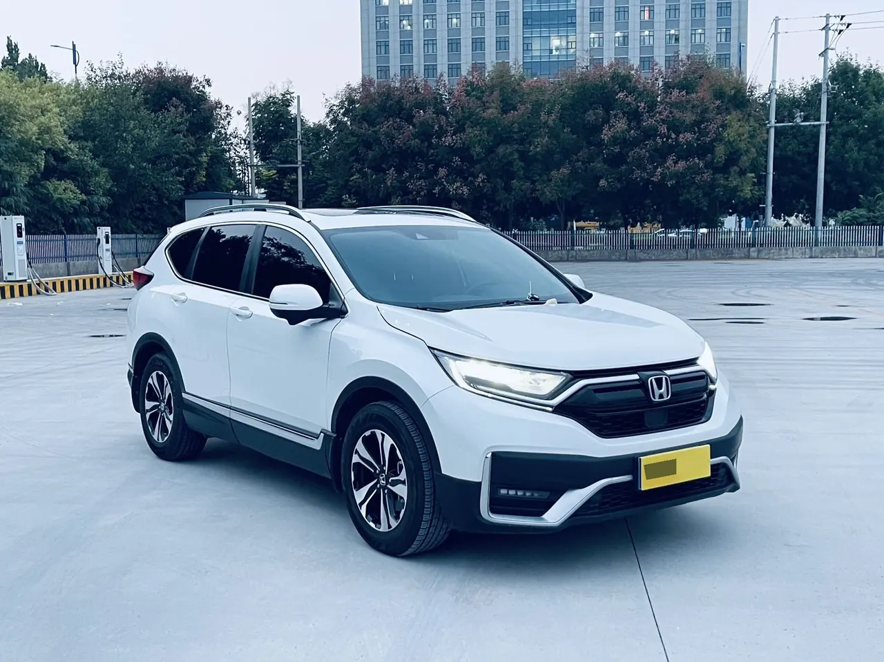 Honda 2021 CR-V 1.5T Stepless 240TURBO Two-Drive Fashion Edition Automatic Gear 3