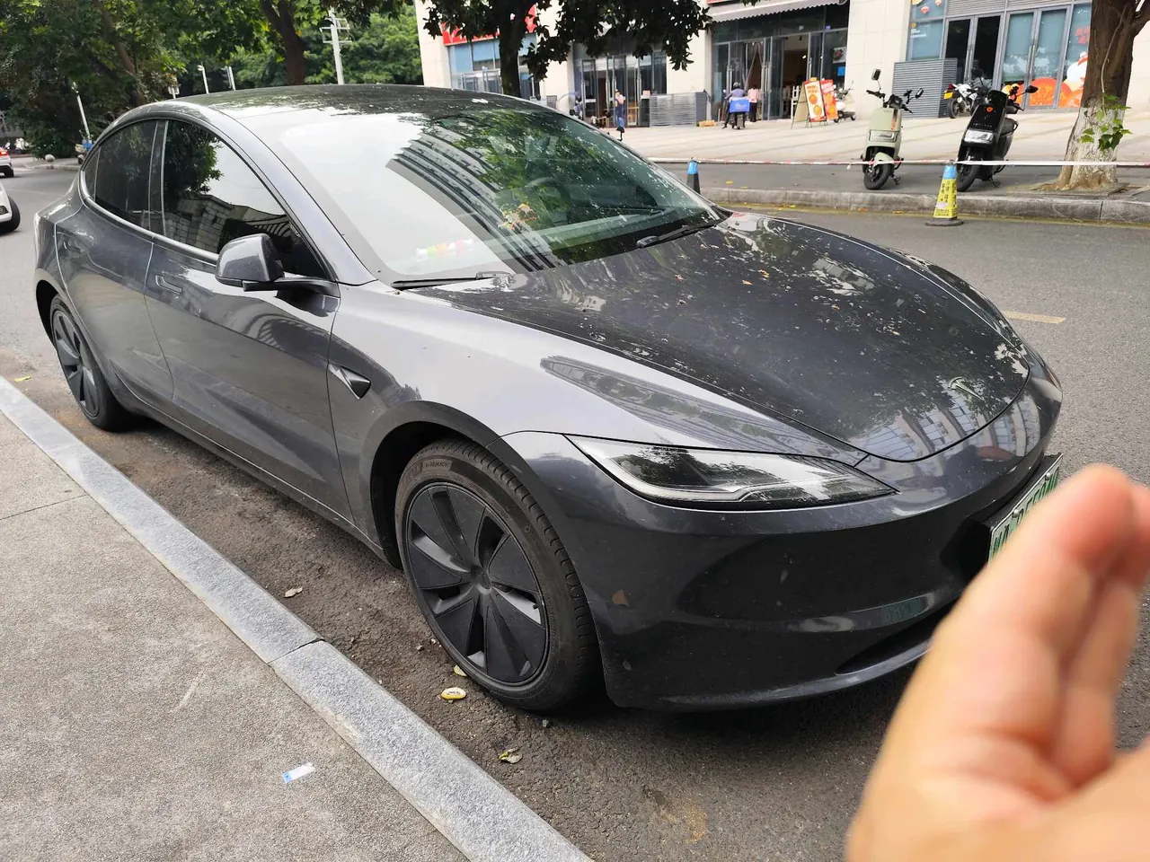 Tesla 2023 Model 3 Rejuvenation Edition Rear Wheel Drive Automatic Transmission 2