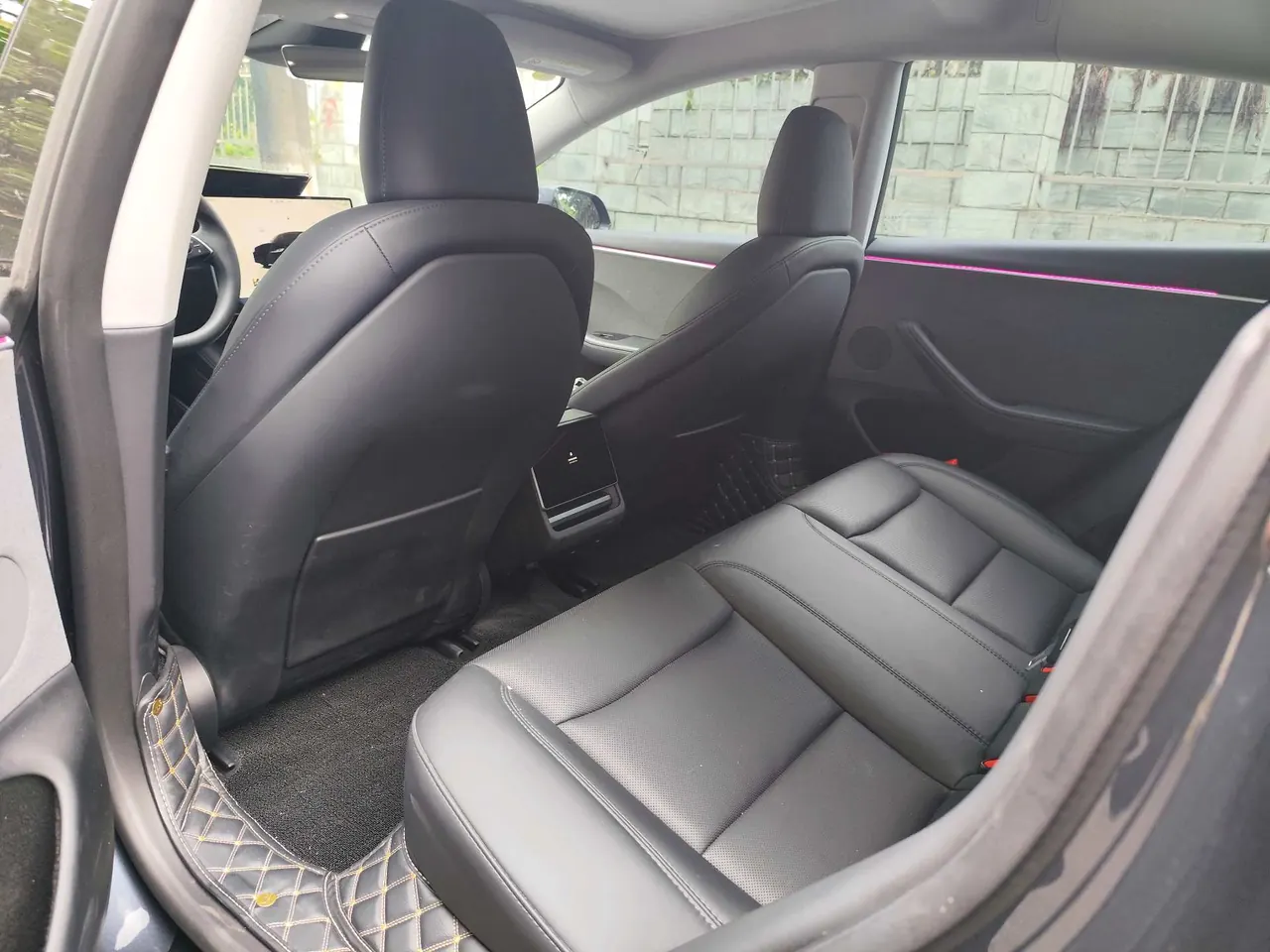 Tesla 2023 Model 3 Rejuvenation Edition Rear Wheel Drive Automatic Transmission 6