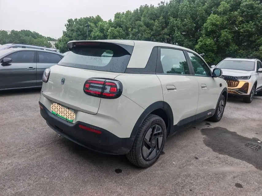 Chery 2026 QQ3 EV 310 Enthusiast Edition Automatic Transmission 3