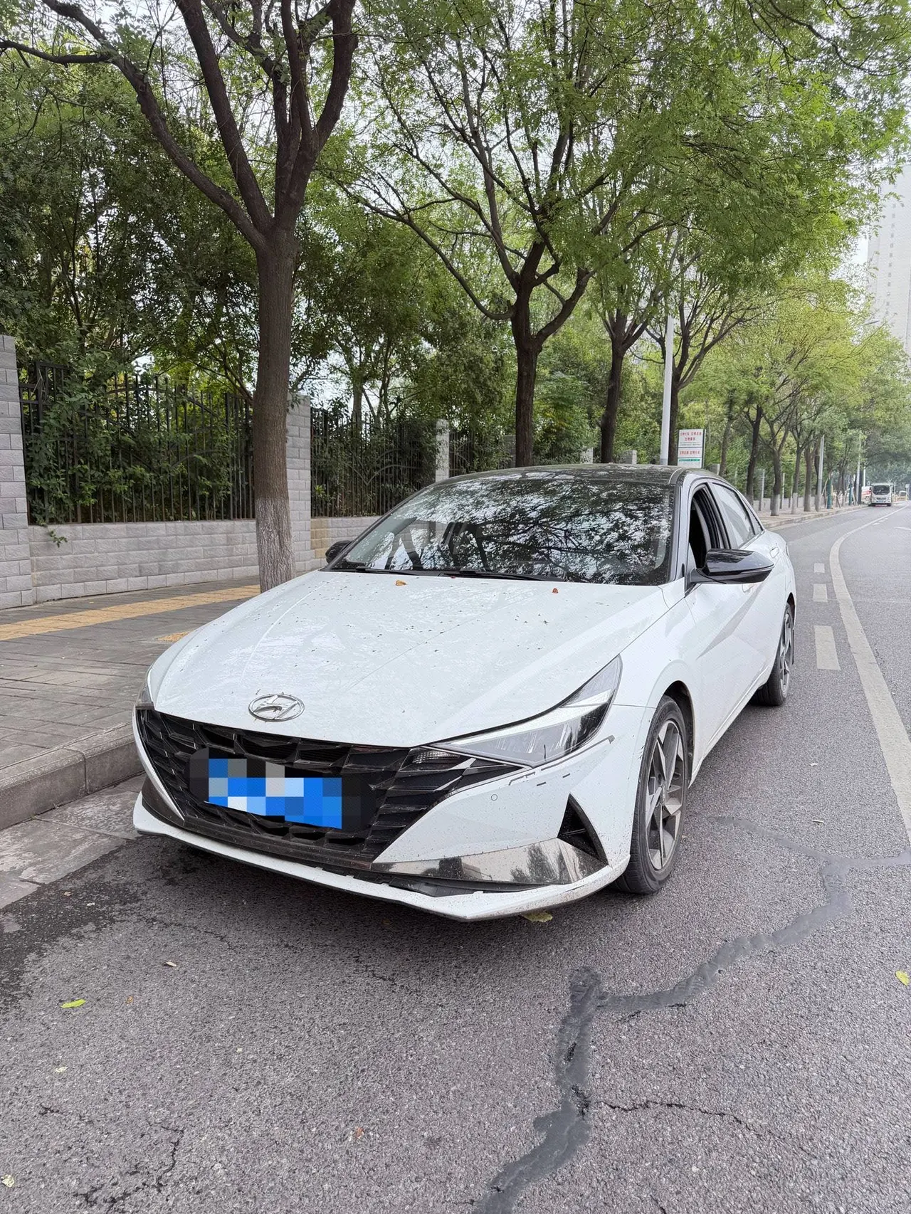 打开图片灯箱:Hyundai 2021 Elantra -3-compartment 1.5 stepless LUX premium automatic gear