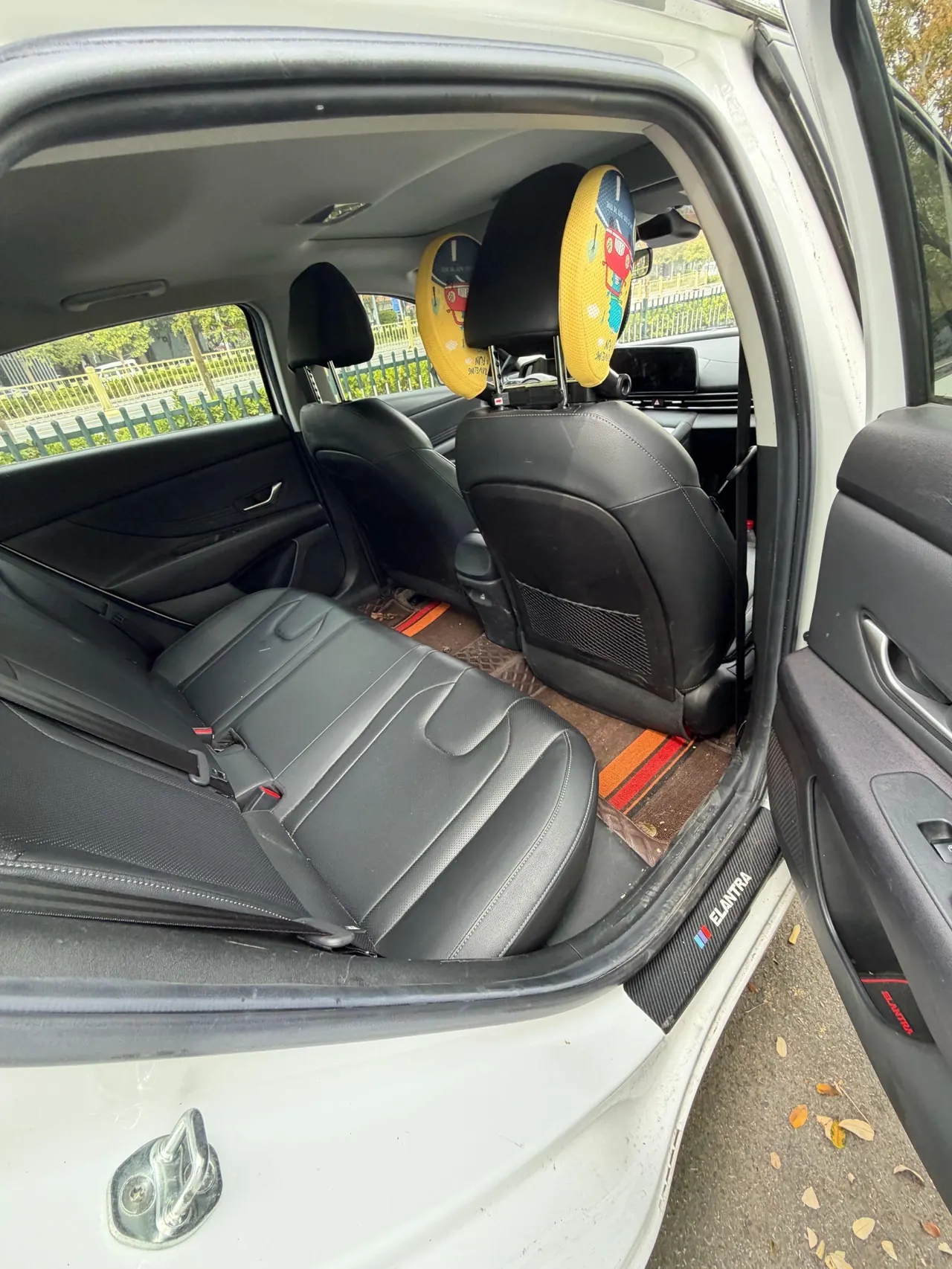 Hyundai 2021 Elantra -3-compartment 1.5 stepless LUX premium automatic gear 6